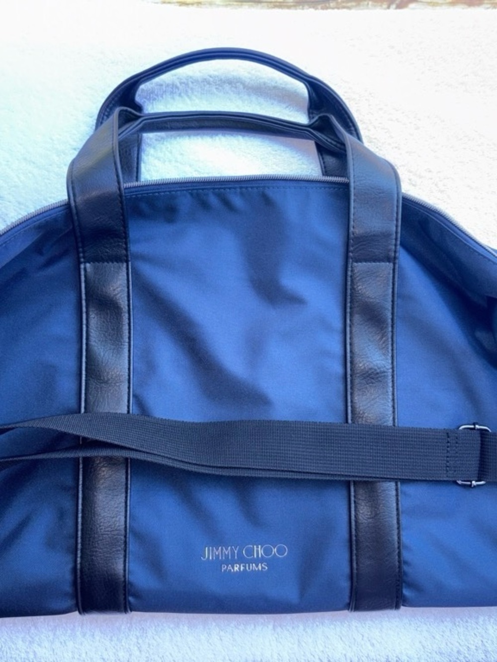 Jimmy Choo Parfums Navy Blue Weekender Duffle Travel Gym Bag Shoulder Strap